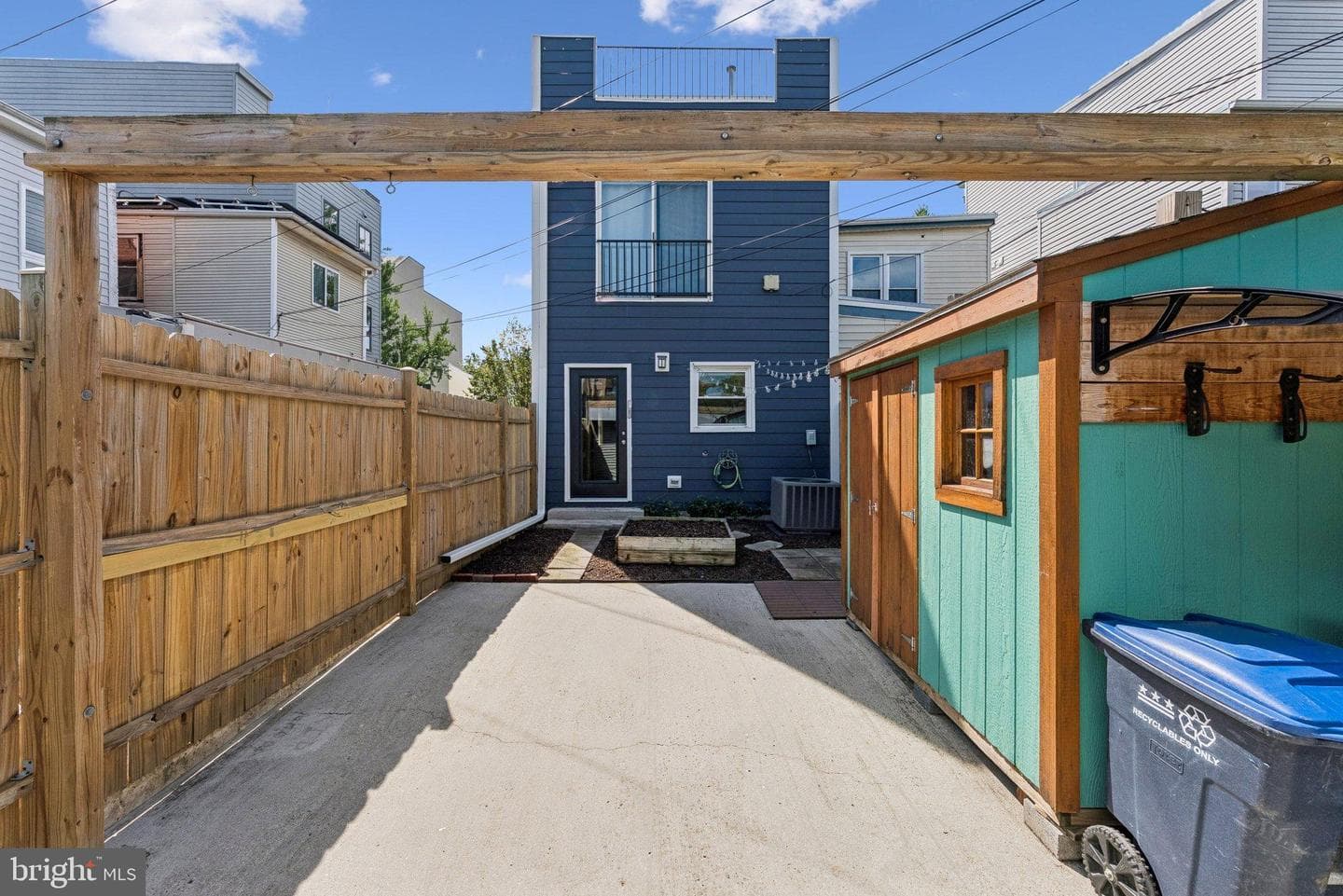 1528 Gales Street NE photo 25