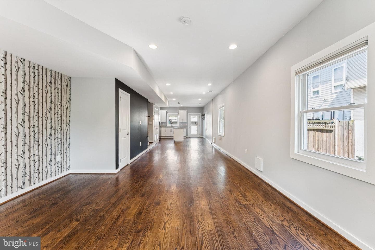 1528 Gales Street NE photo 6