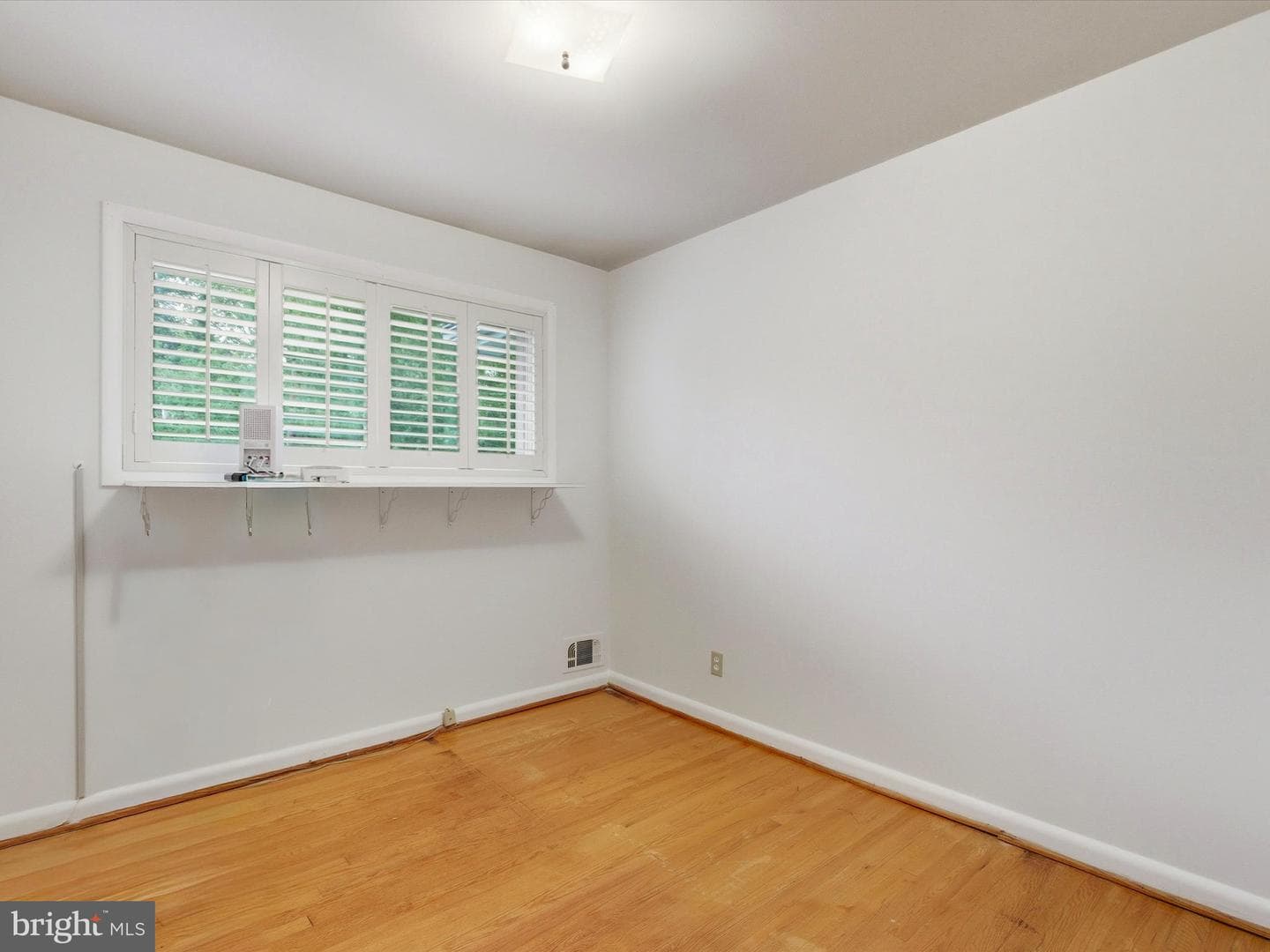 1454 Roxanna Road NW photo 25