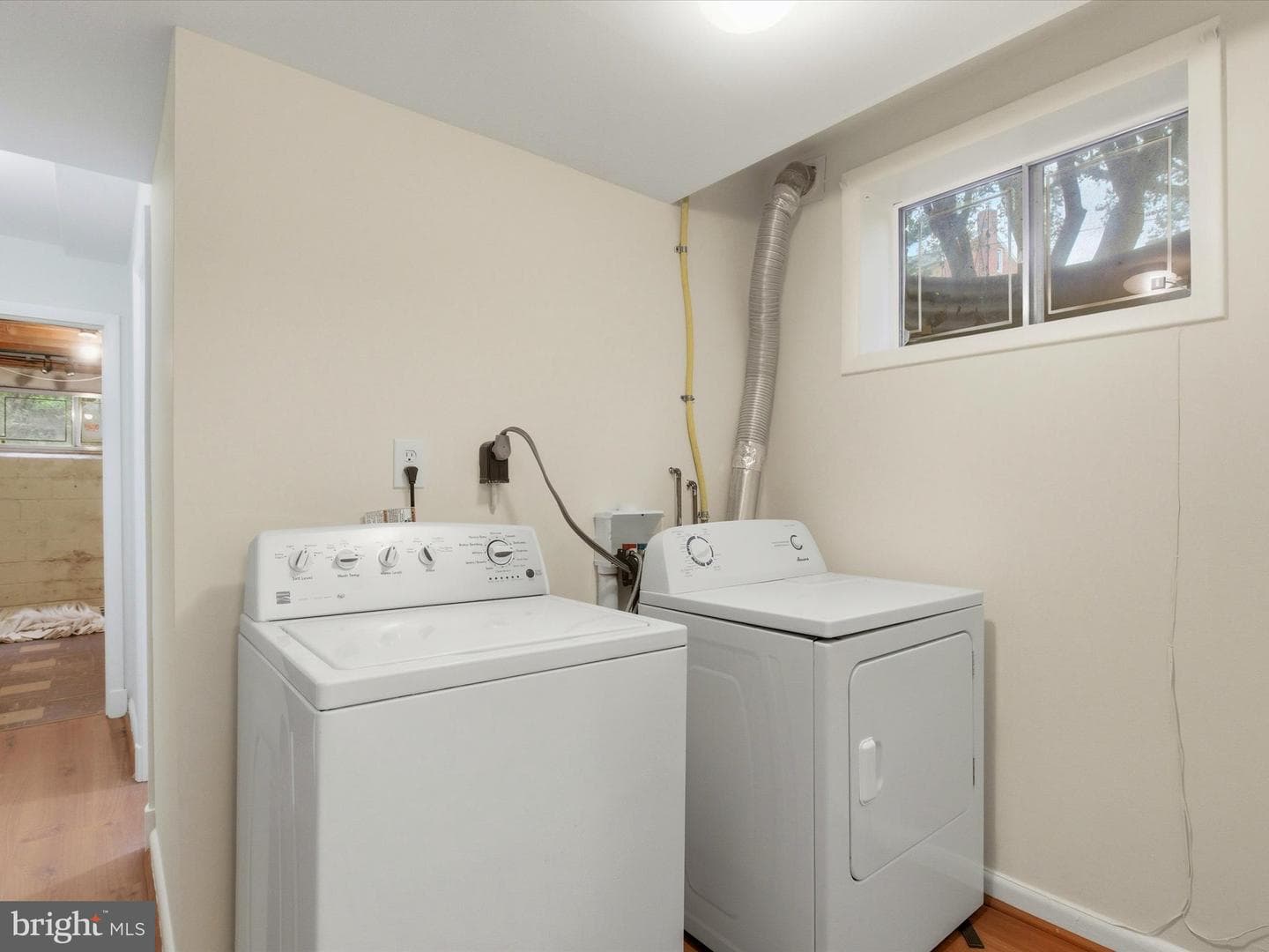 1454 Roxanna Road NW photo 36