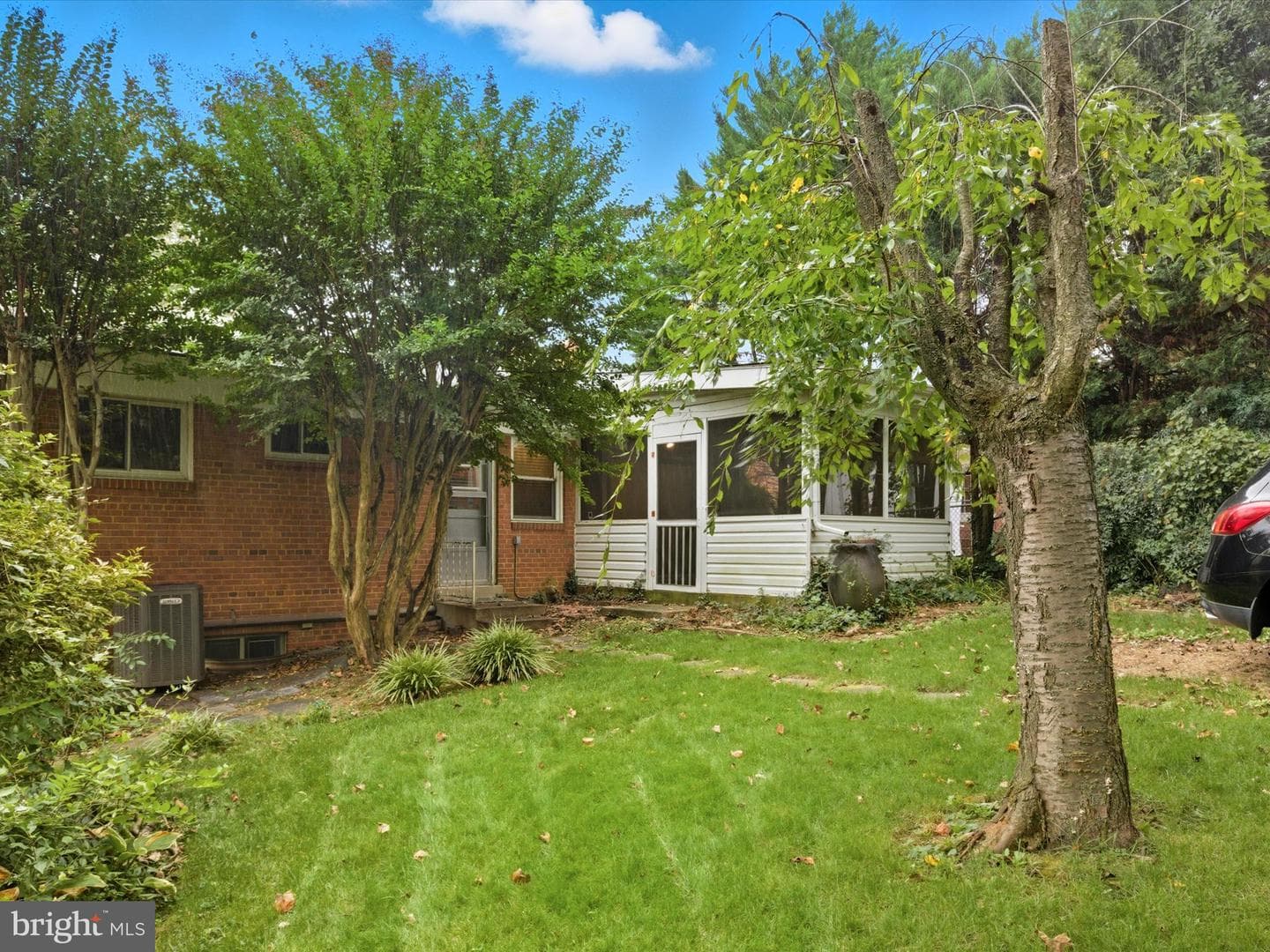1454 Roxanna Road NW photo 44