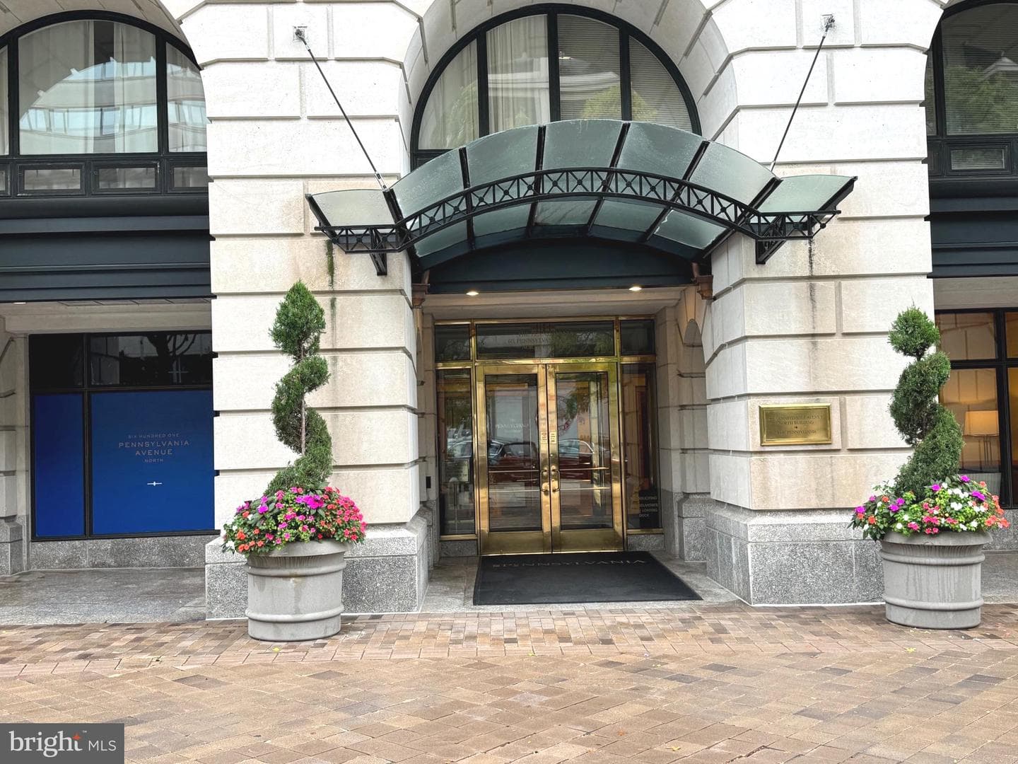 601 Pennsylvania Avenue NW #1004 photo 2
