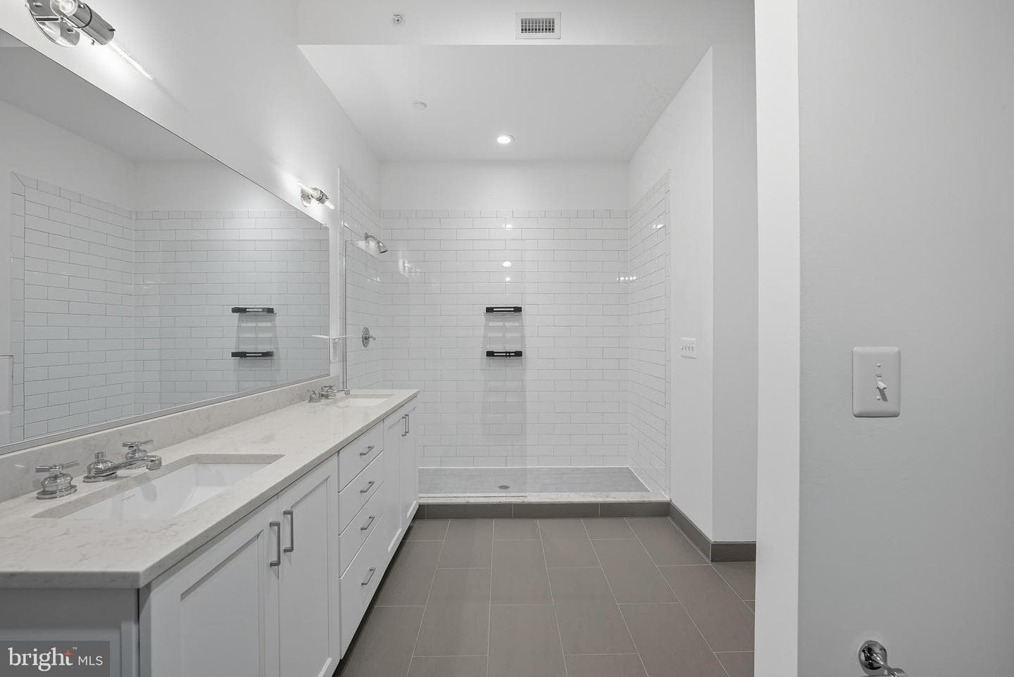 901 D Street NE #207 photo 26