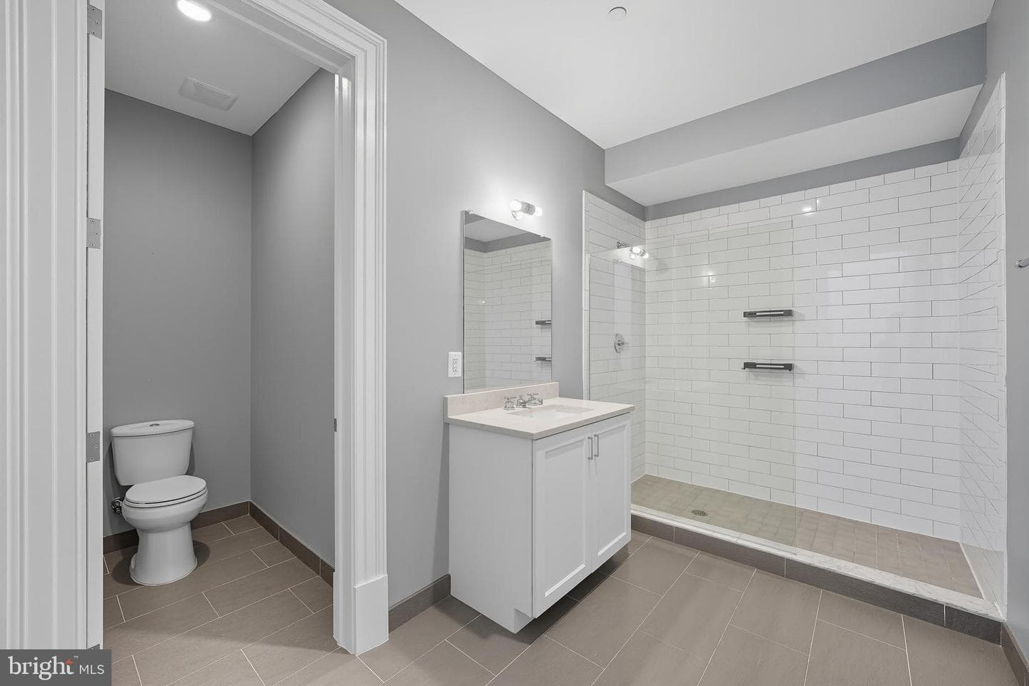 901 D Street NE #207 photo 30