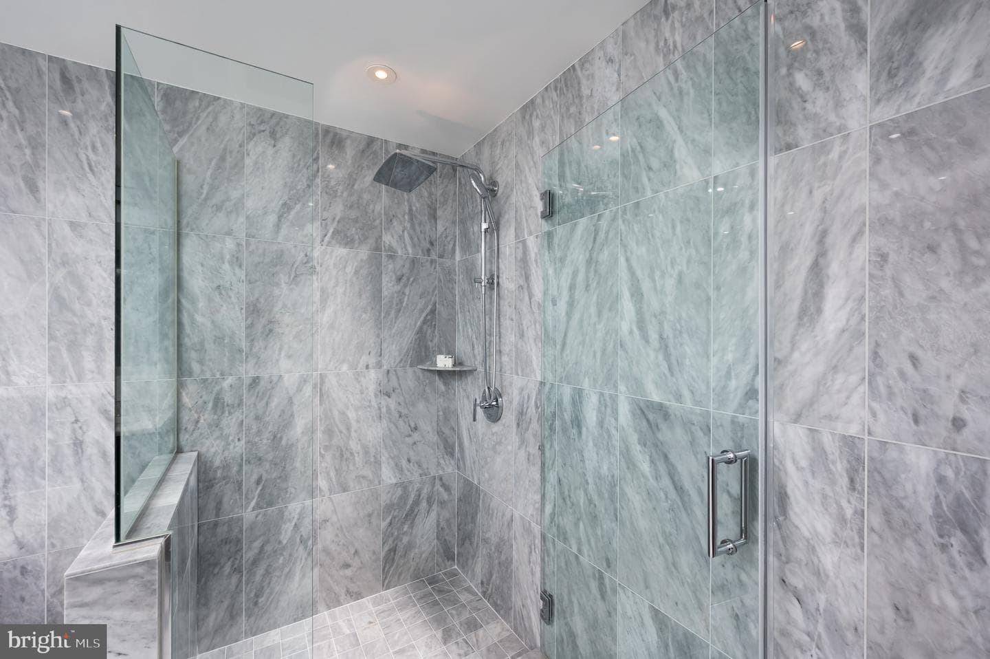 45 Sutton Square SW #306 photo 22