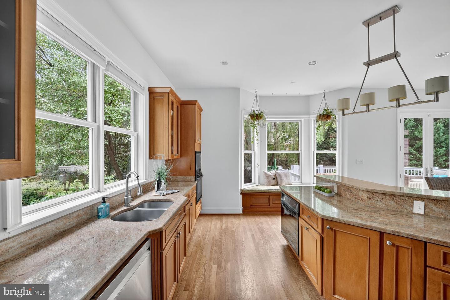 1829 47th Place NW photo 13