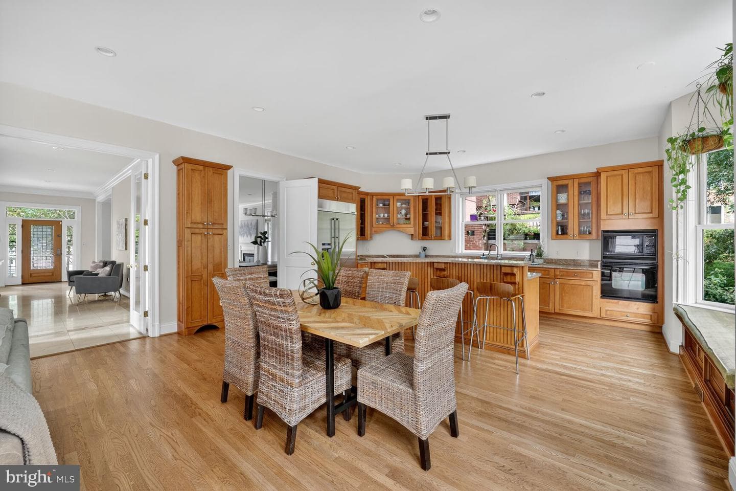 1829 47th Place NW photo 14