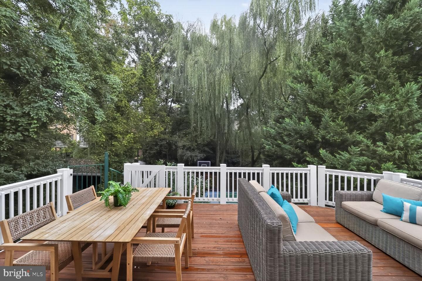 1829 47th Place NW photo 18