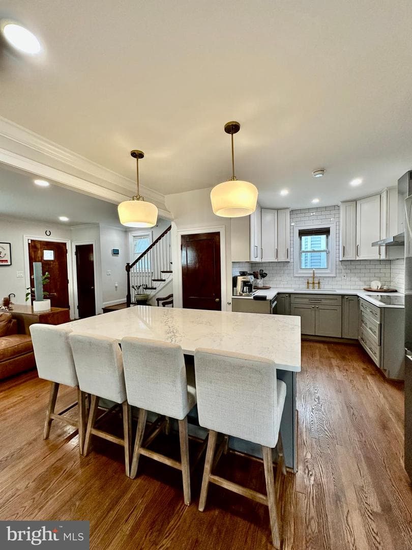 2905 Carlton Avenue NE photo 13