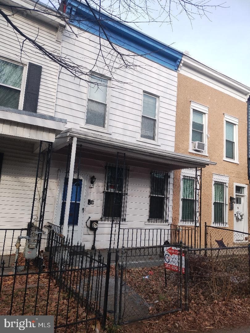 1718 Independence Avenue SE photo 5