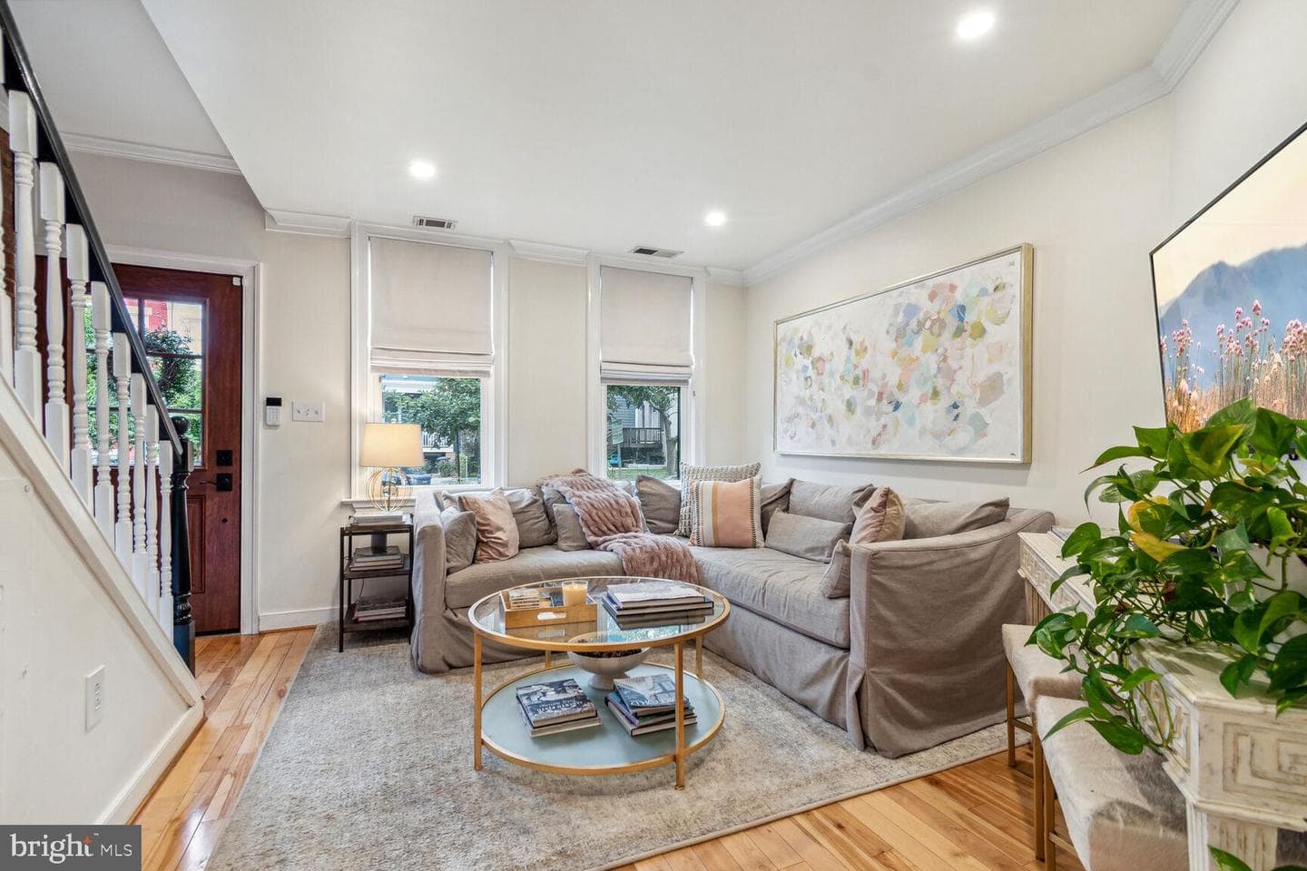 1009a I Street NE photo 2