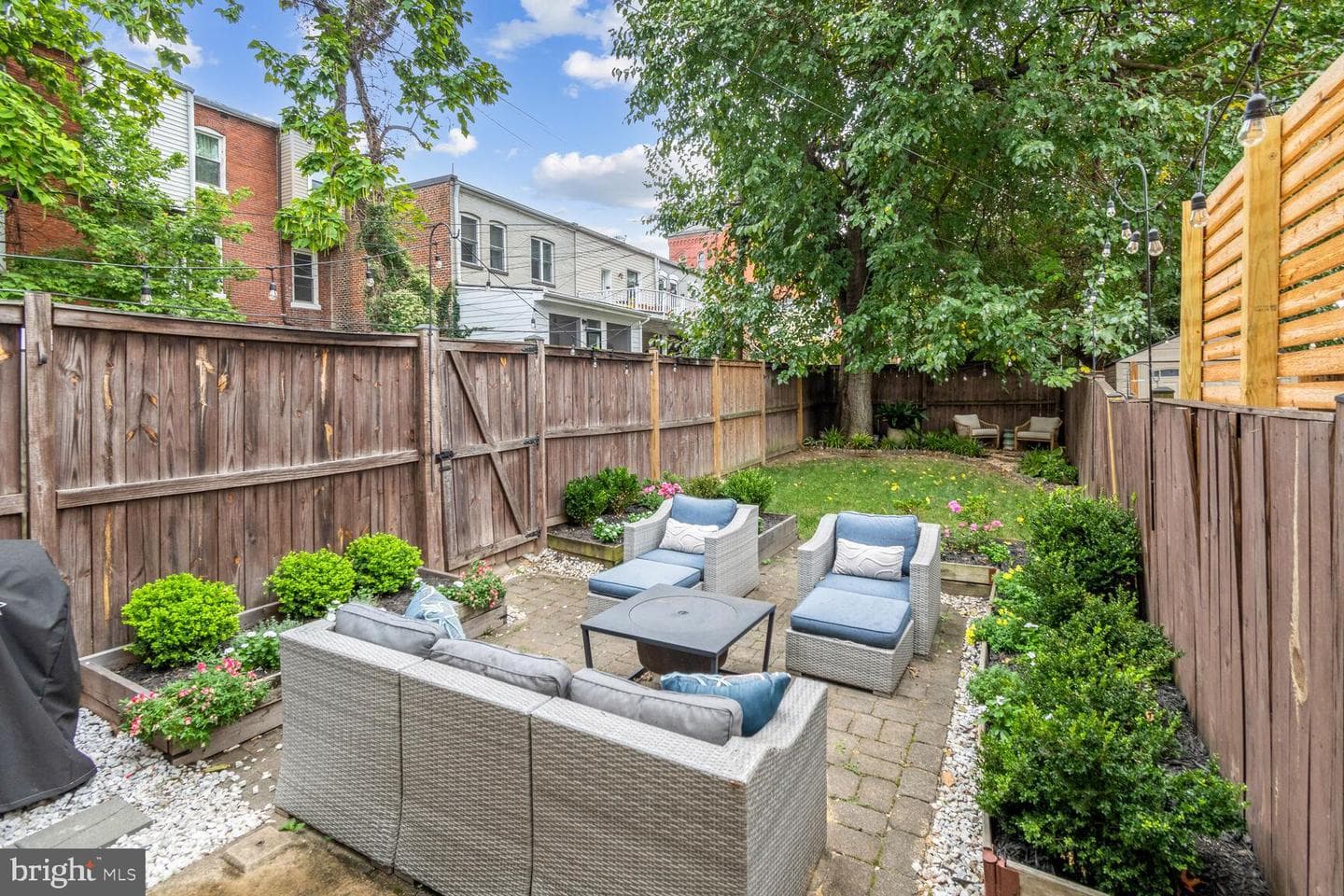 1009a I Street NE photo 21