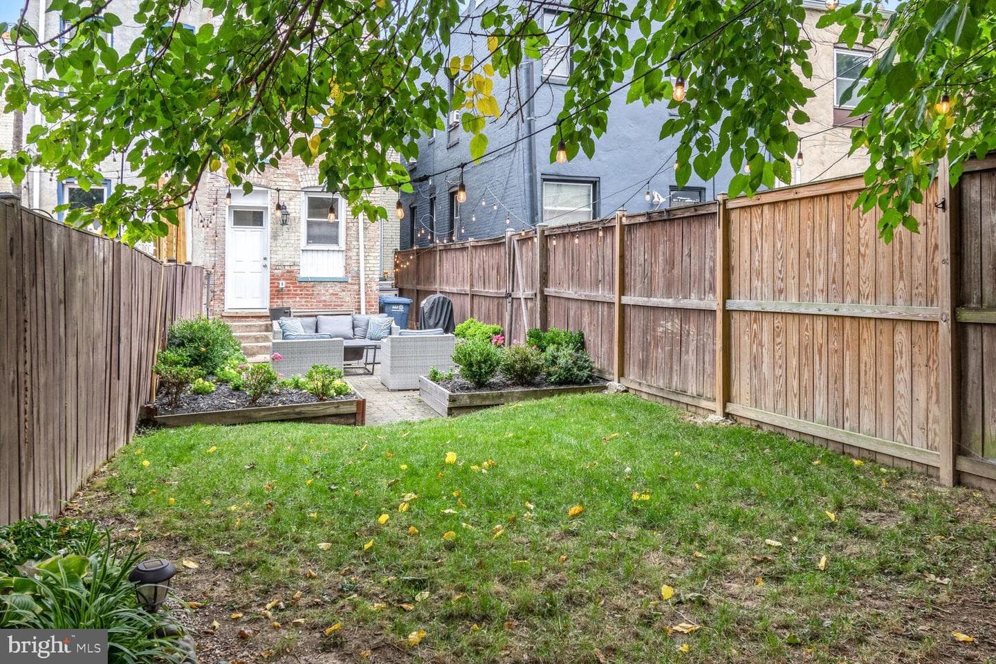 1009a I Street NE photo 24