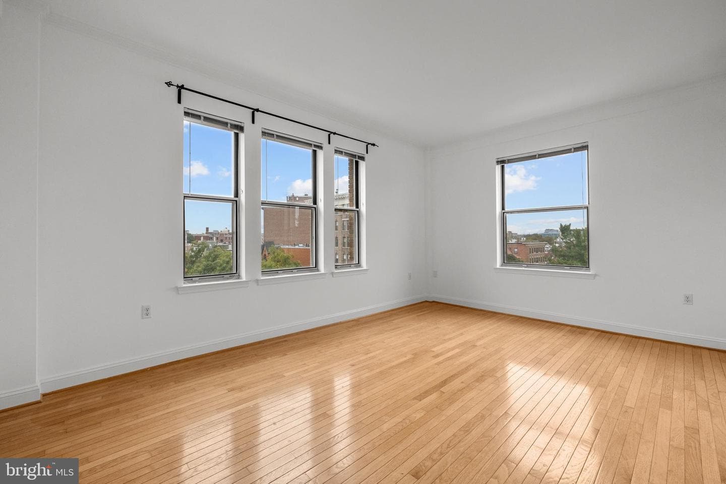 1621 T Street NW #603 photo 2