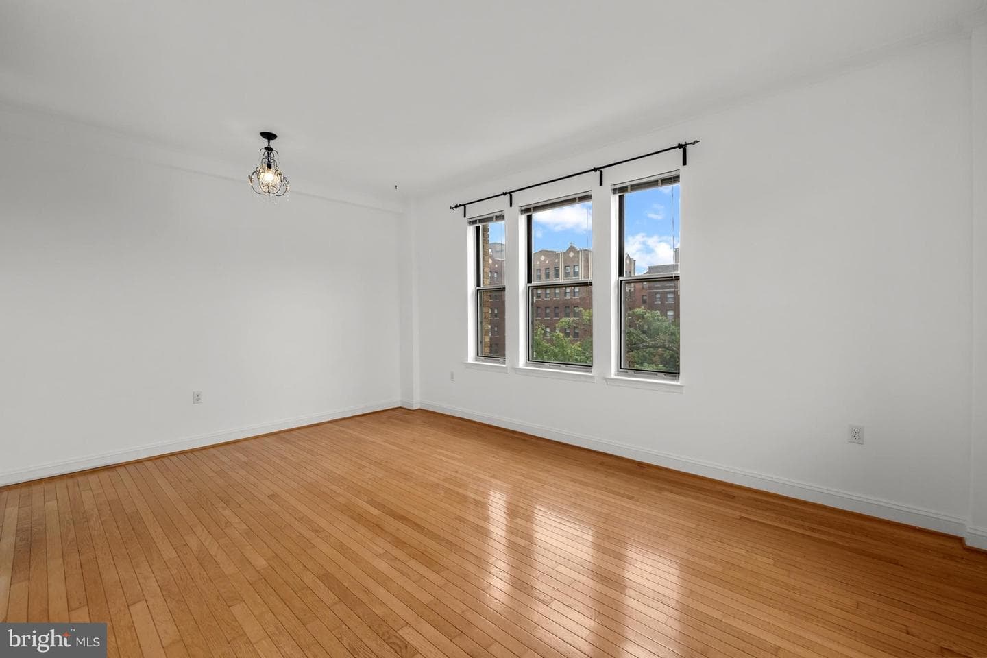 1621 T Street NW #603 photo 7
