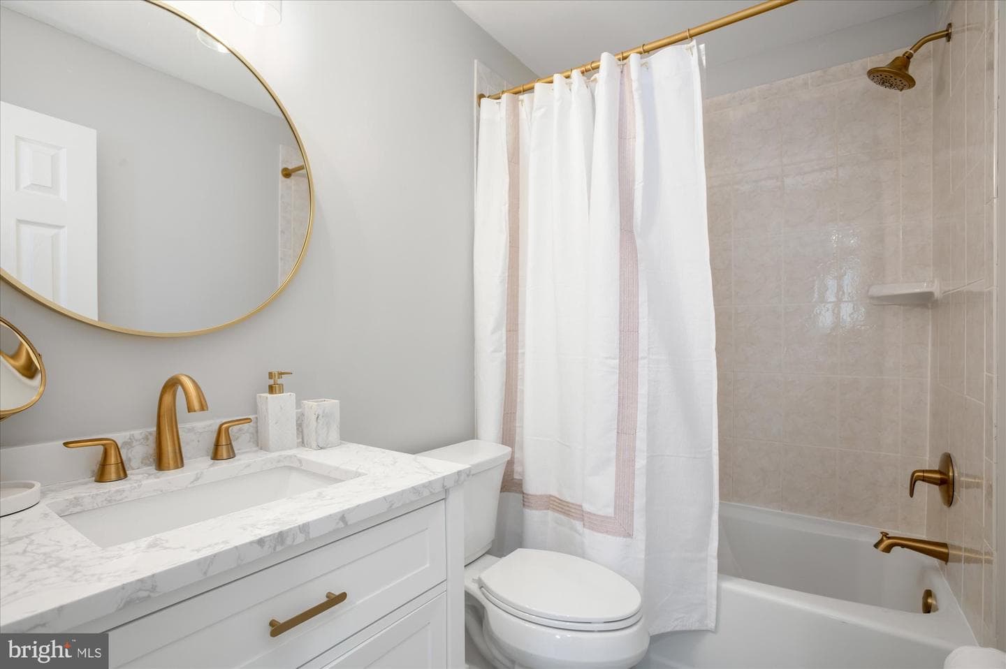 323 T Street NW photo 18