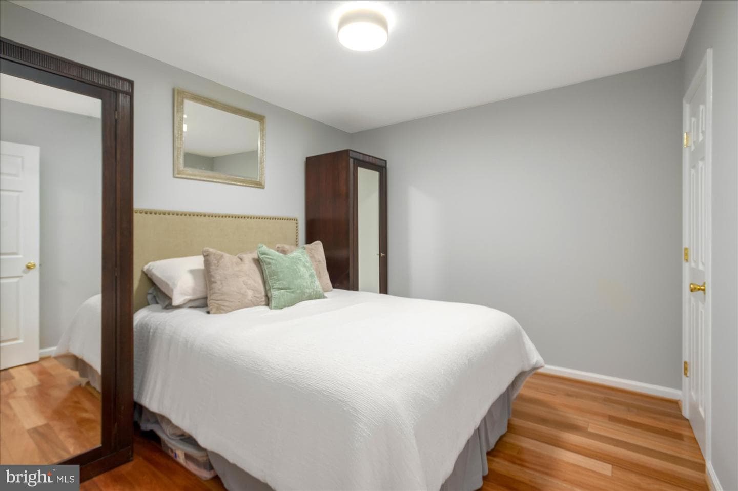 323 T Street NW photo 23