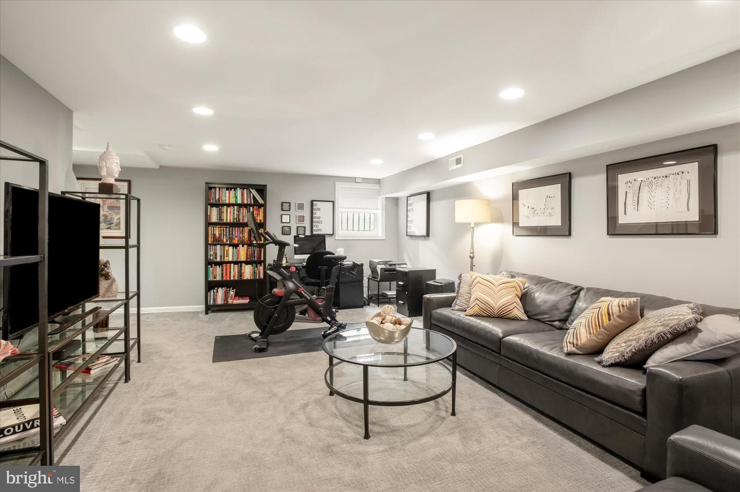 323 T Street NW photo 24