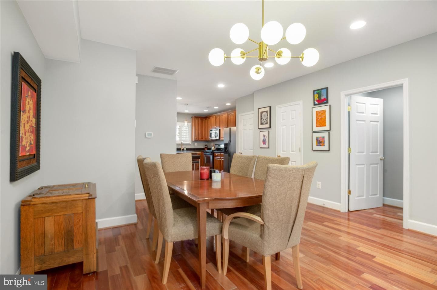 323 T Street NW photo 5