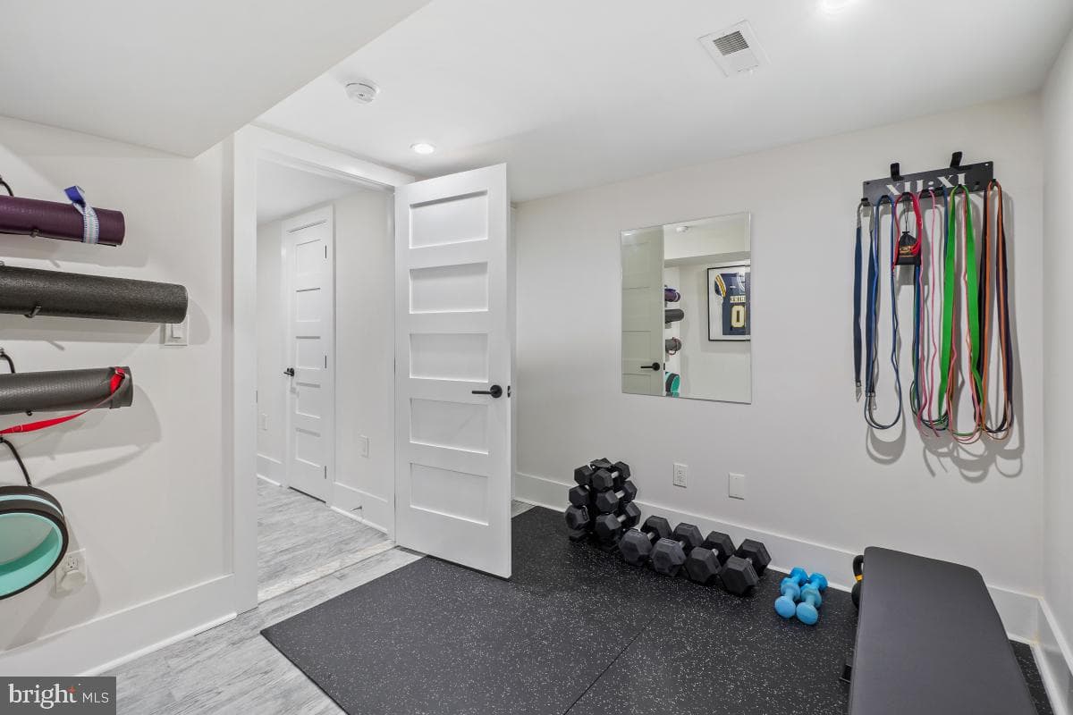 714 Decatur Street NW photo 34