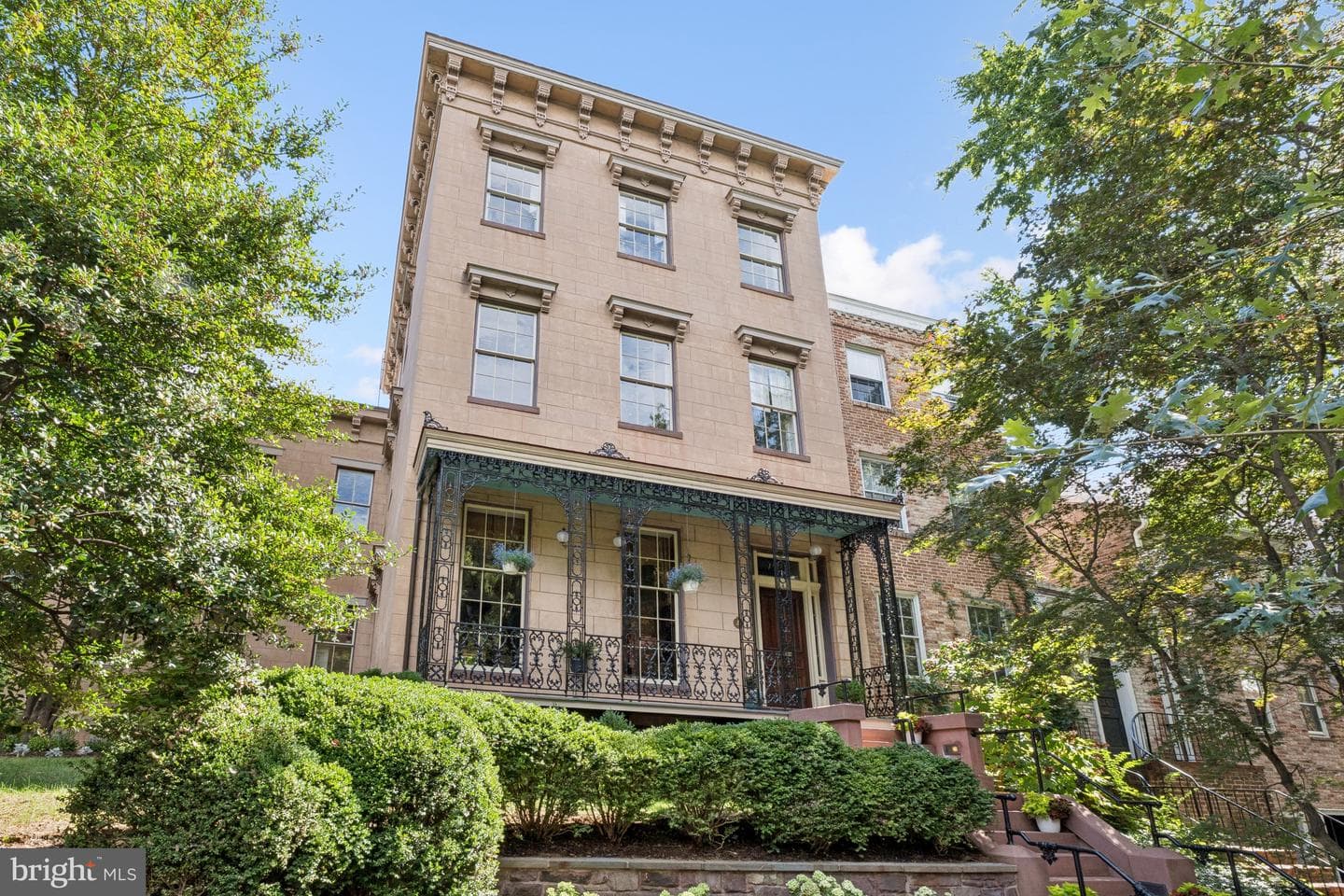 1527 35th Street NW, Washington