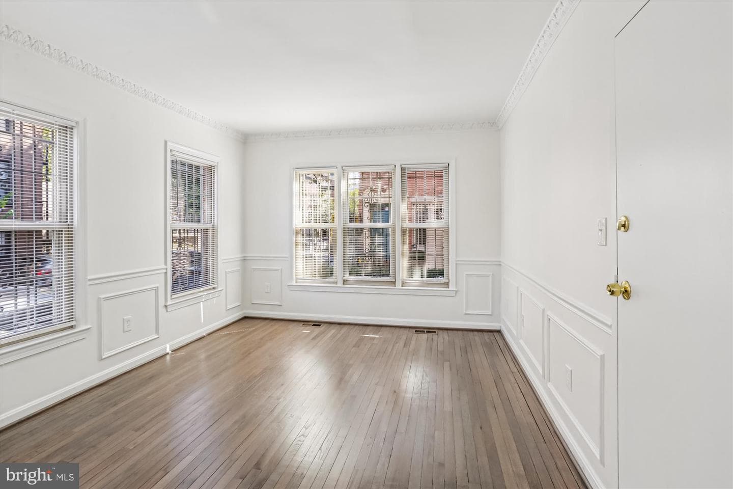 1690 Euclid Street NW #a photo 20