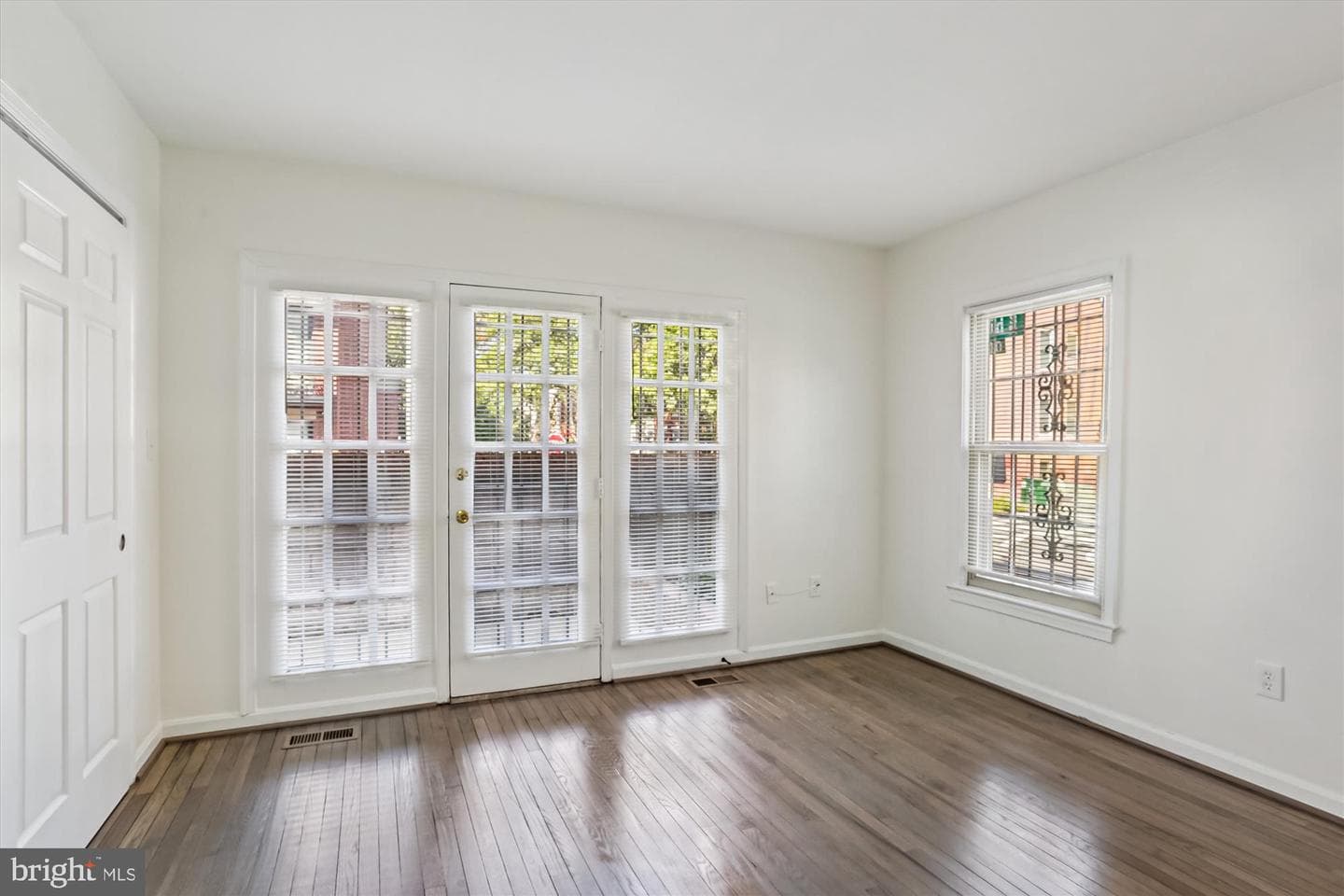 1690 Euclid Street NW #a photo 21