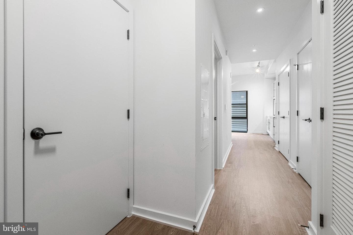 1625 Eckington Place NE #610 photo 3