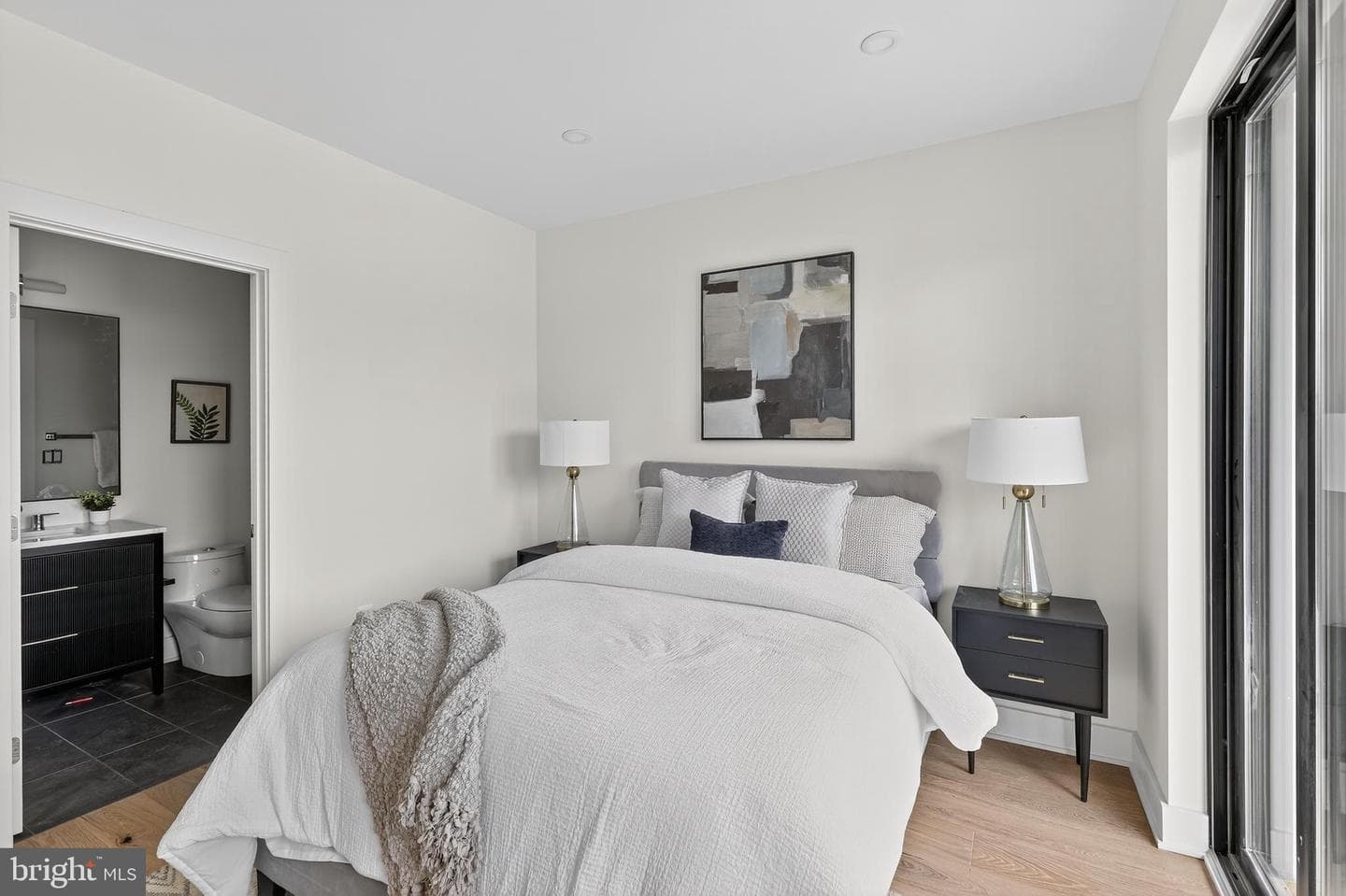 828 21st Street NE #1 photo 18
