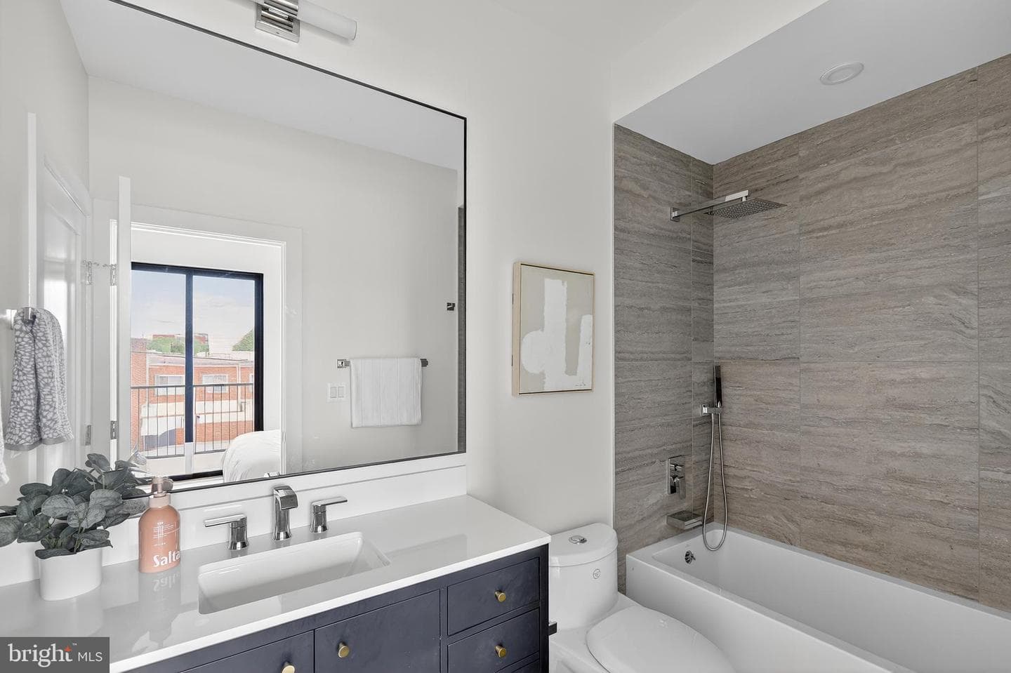 828 21st Street NE #2 photo 13