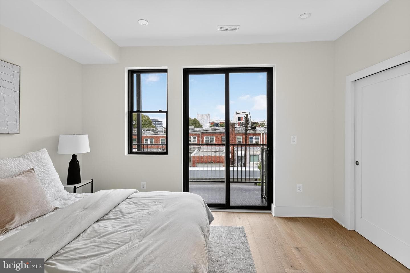 828 21st Street NE #2 photo 16