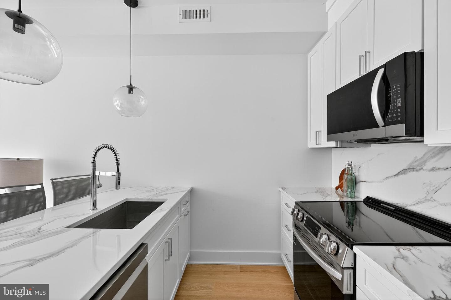 828 21st Street NE #2 photo 9