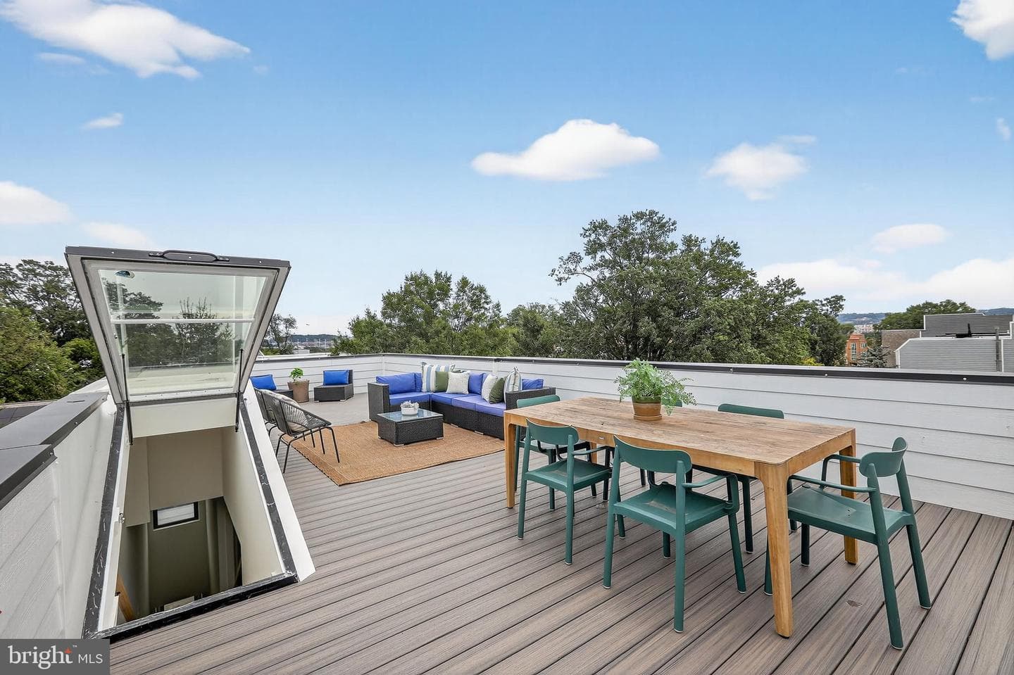 828 21st Street NE #3, Washington