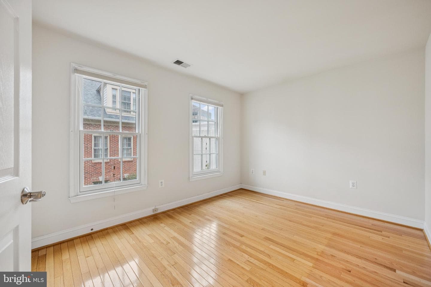 5328 43rd Street NW photo 19