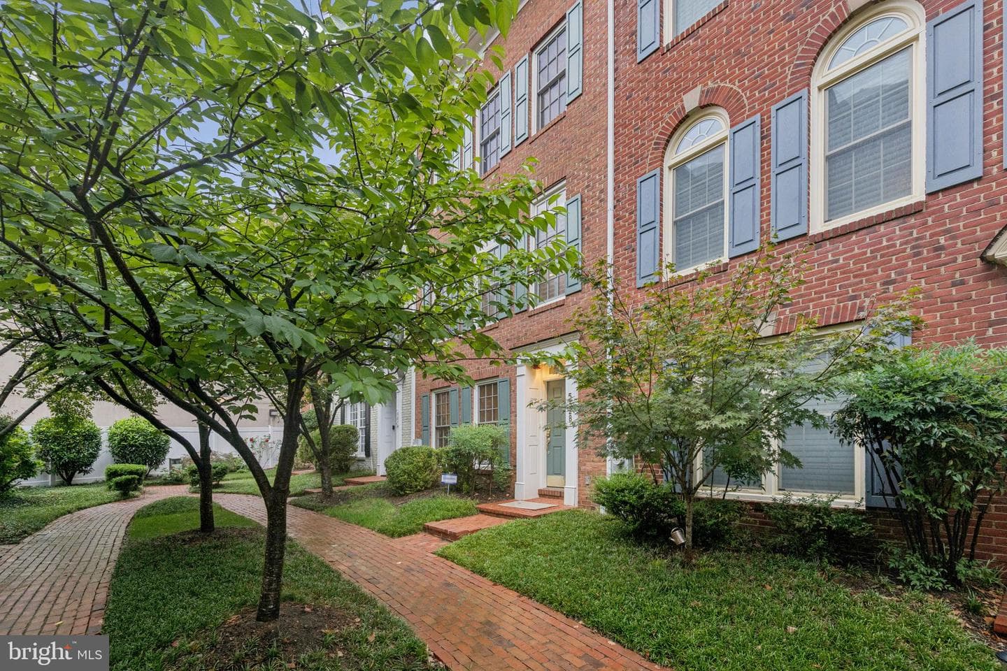 5328 43rd Street NW photo 3