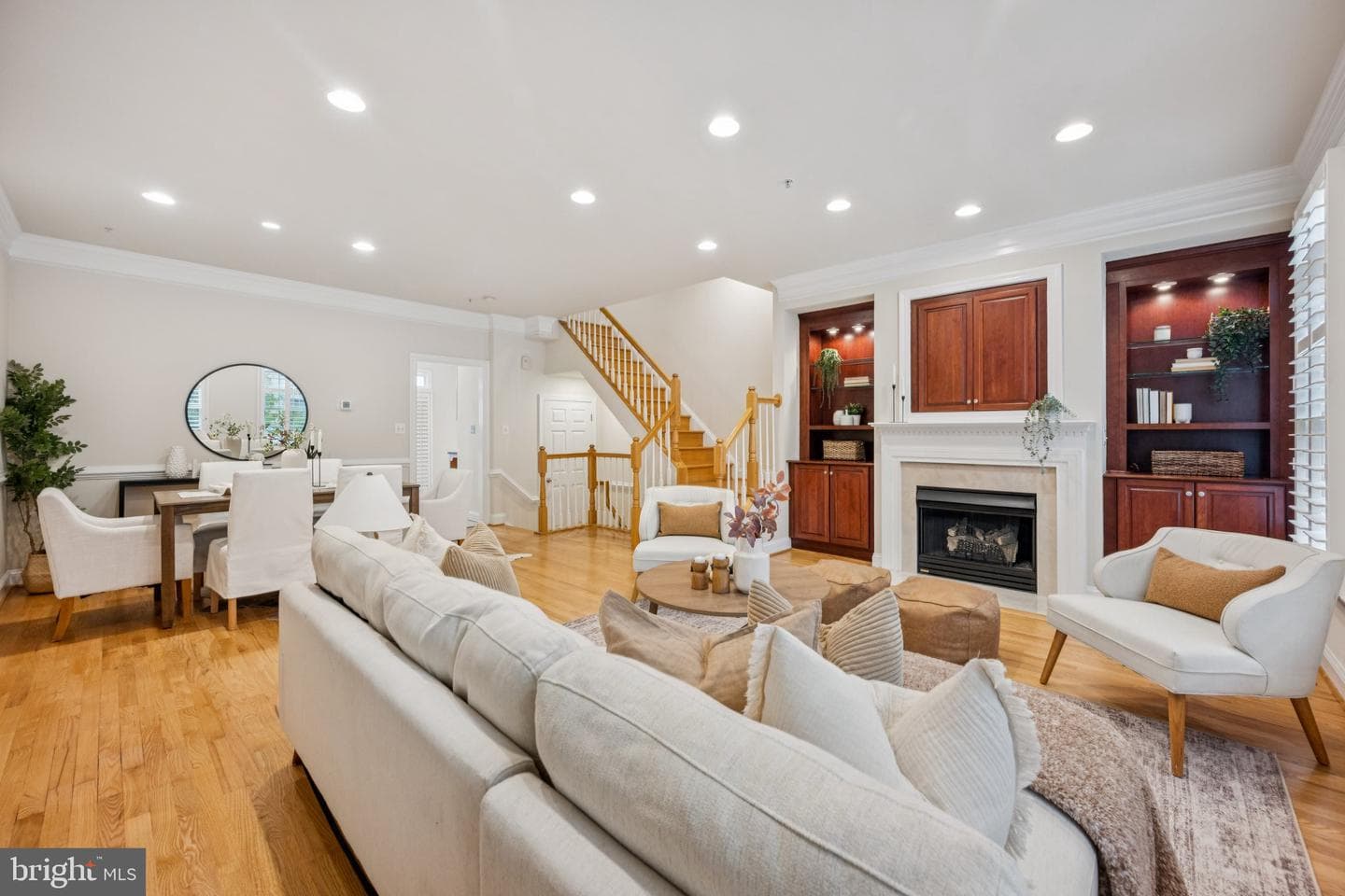 5328 43rd Street NW photo 9