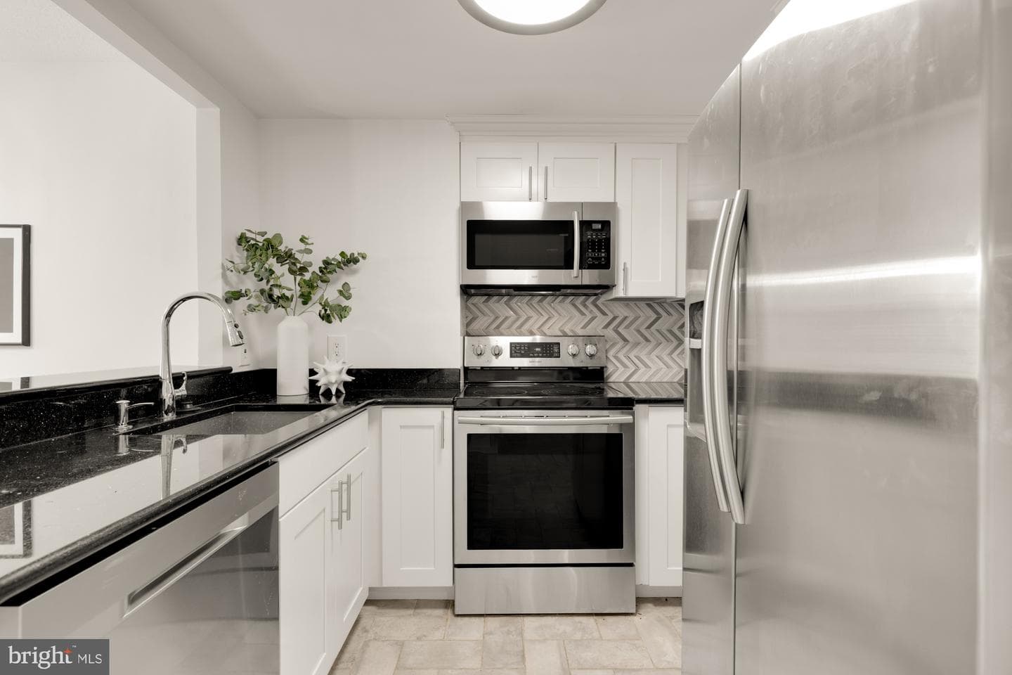 1150 K Street NW #1211 photo 3