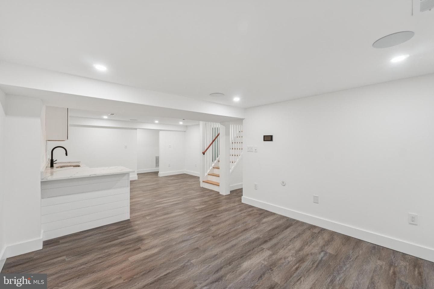 44 Sheridan Street NE photo 13