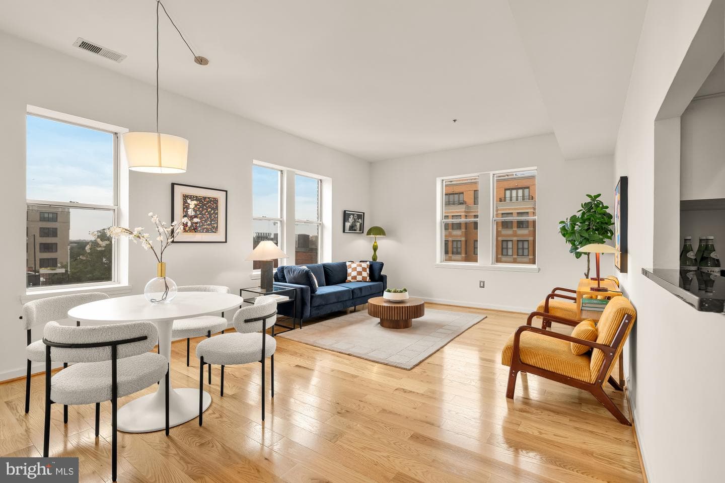 1619 R Street NW #606