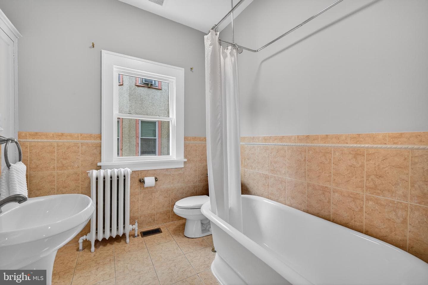 1248 Monroe Street NE photo 23