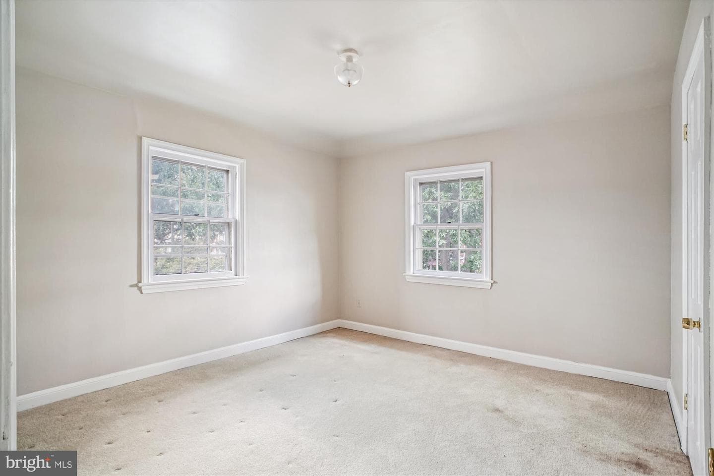 1739 Allison Street NE photo 21