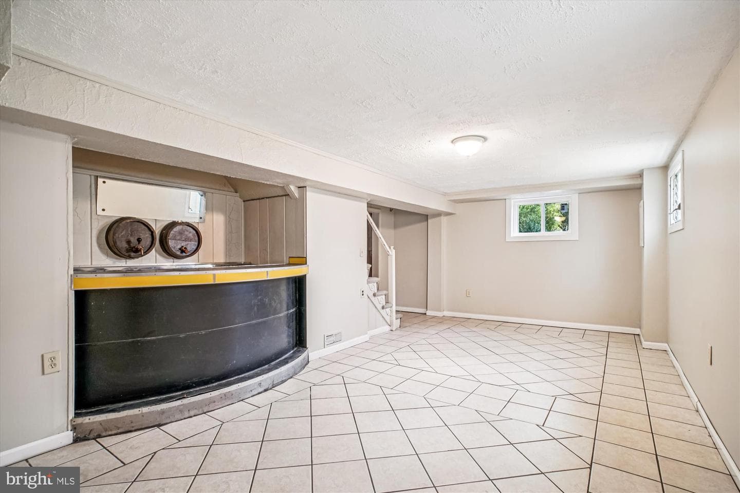 1739 Allison Street NE photo 26