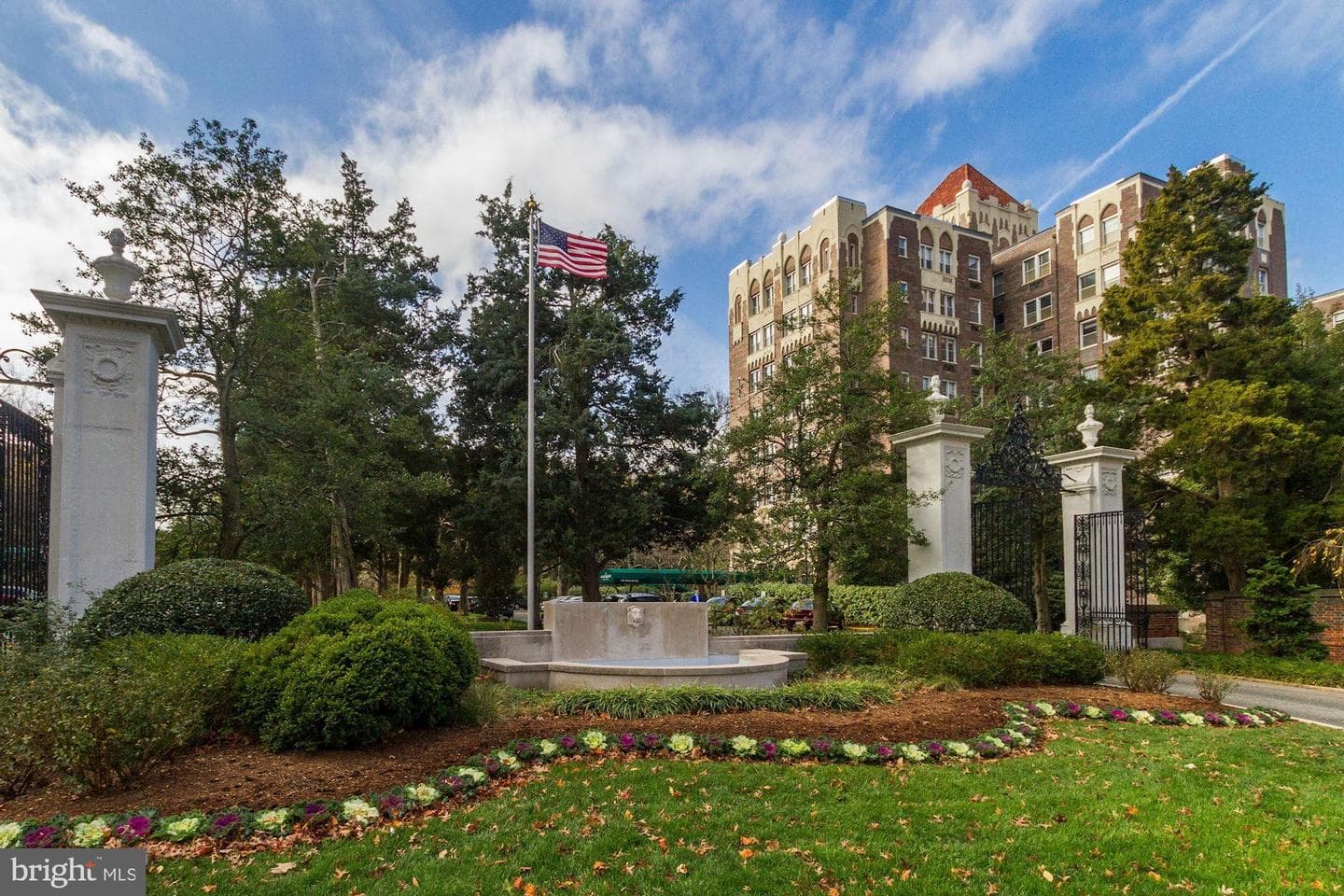 4000 Cathedral Avenue NW #444-445b