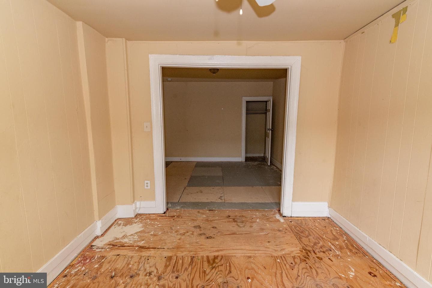 611 Keefer Place NW photo 22