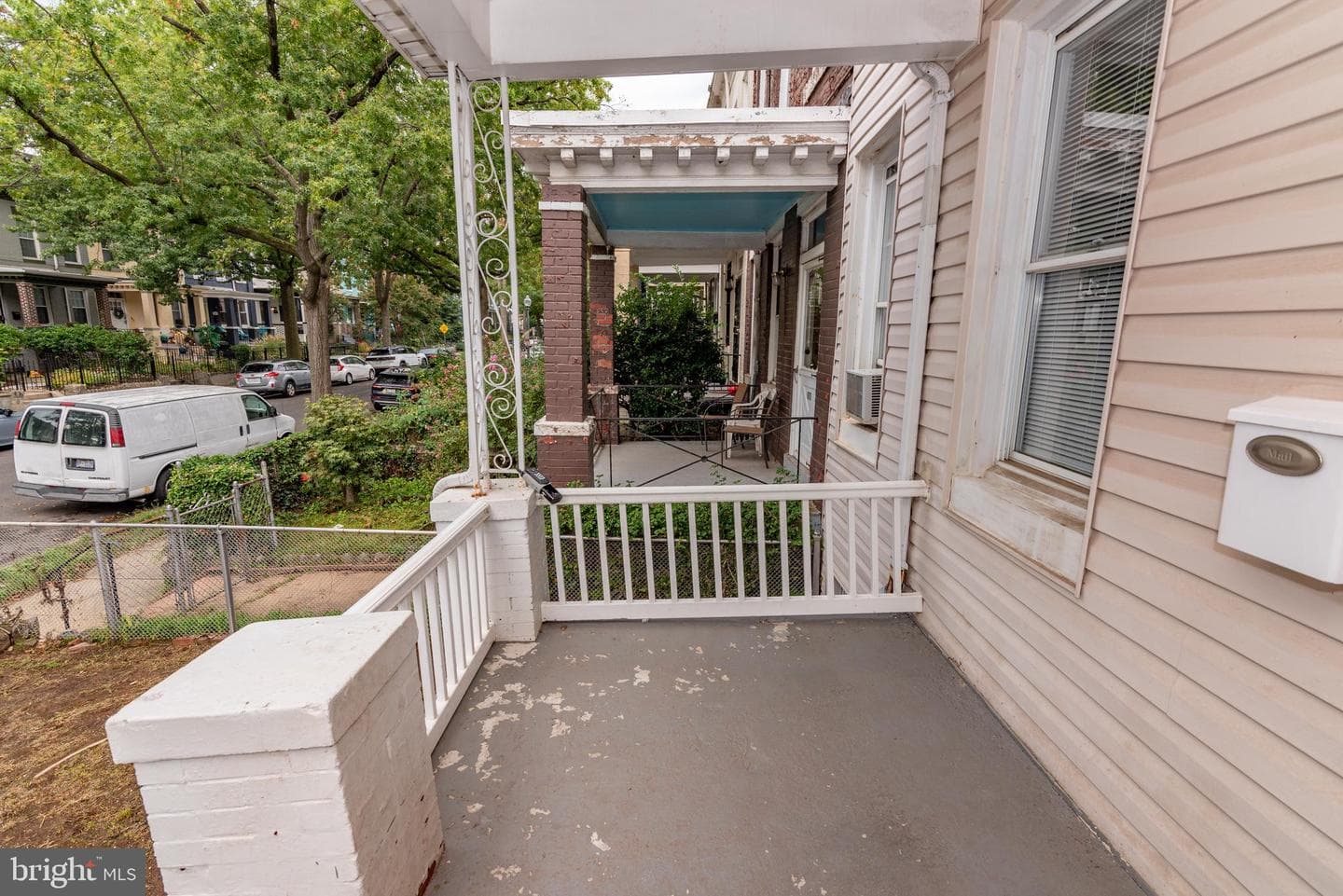 611 Keefer Place NW photo 52