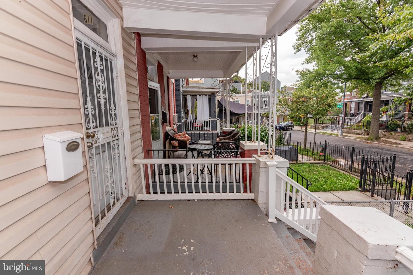 611 Keefer Place NW photo 53
