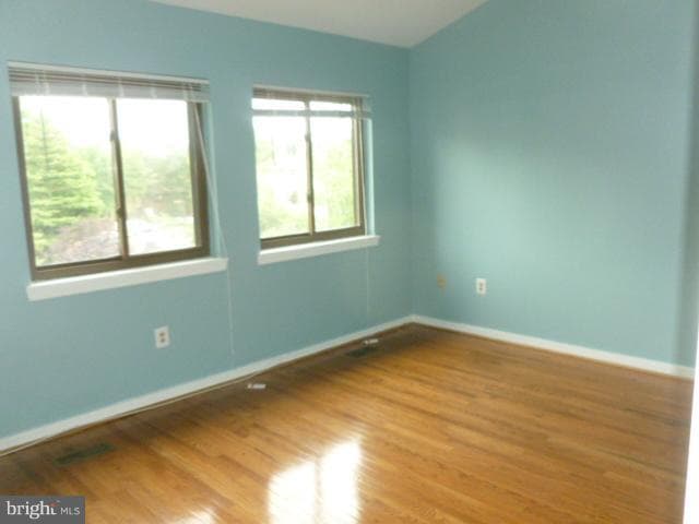3143 Hawthorne Drive NE #3143 photo 20