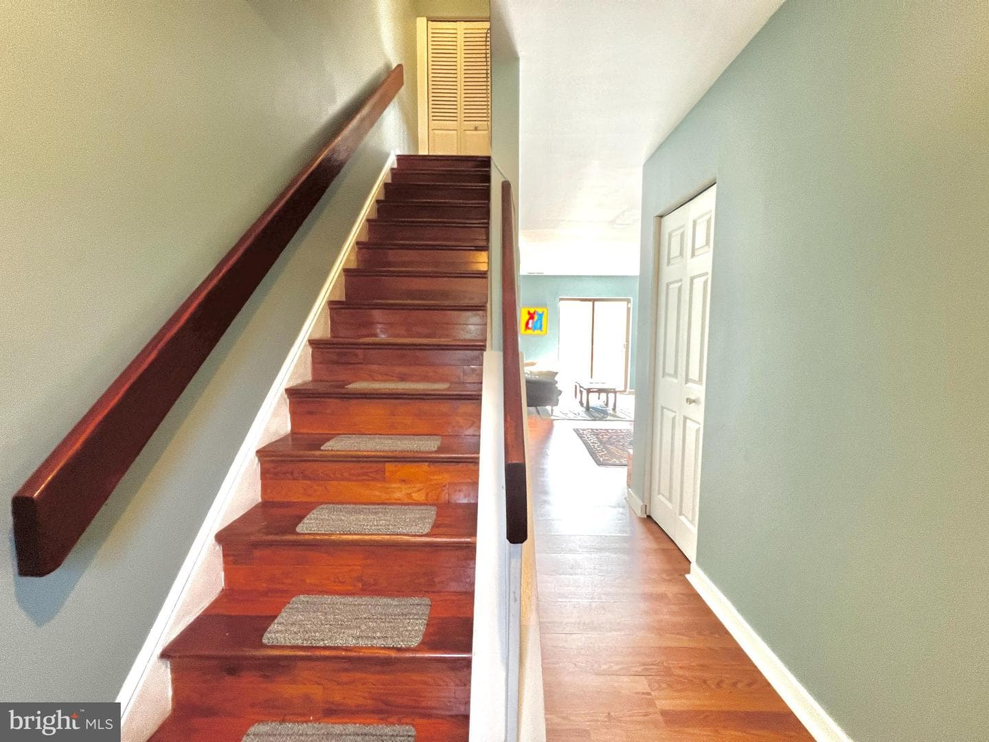 3143 Hawthorne Drive NE #3143 photo 4