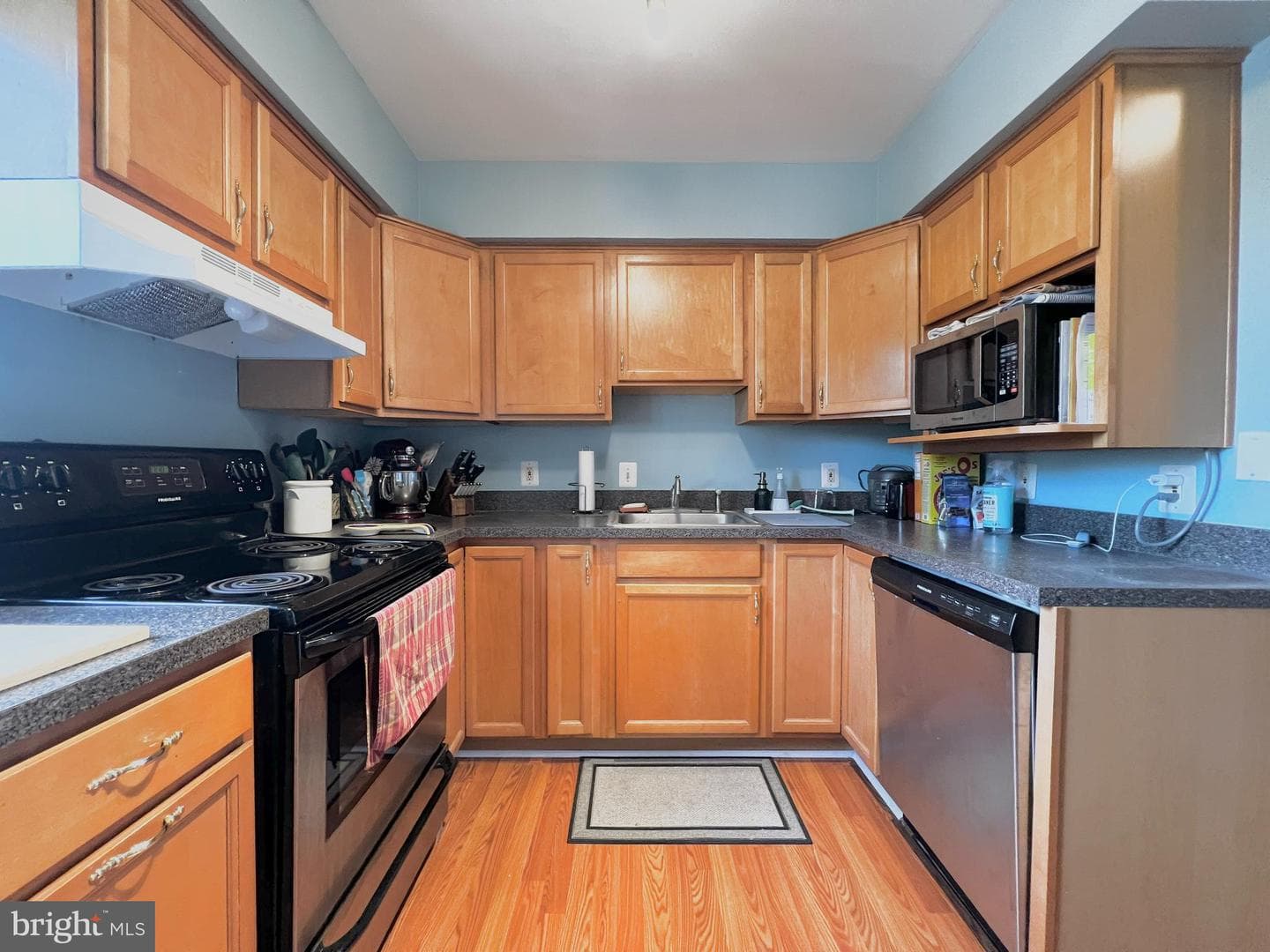 3143 Hawthorne Drive NE #3143 photo 6