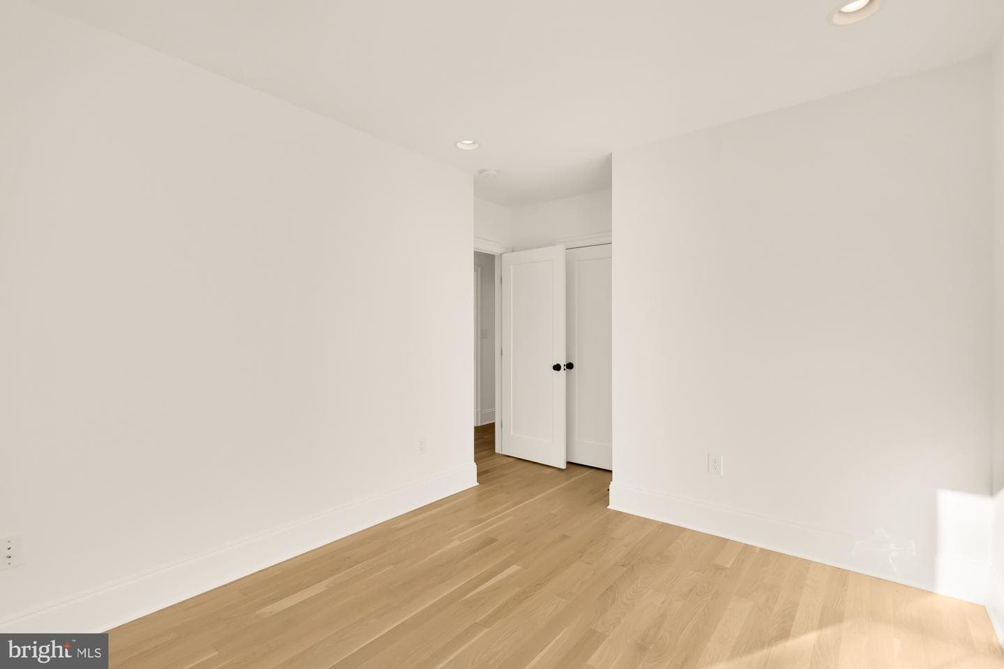 1412 Perry Place NW photo 35